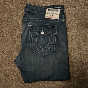 True Religion Jeans Straight Leg size 42 in great condition!